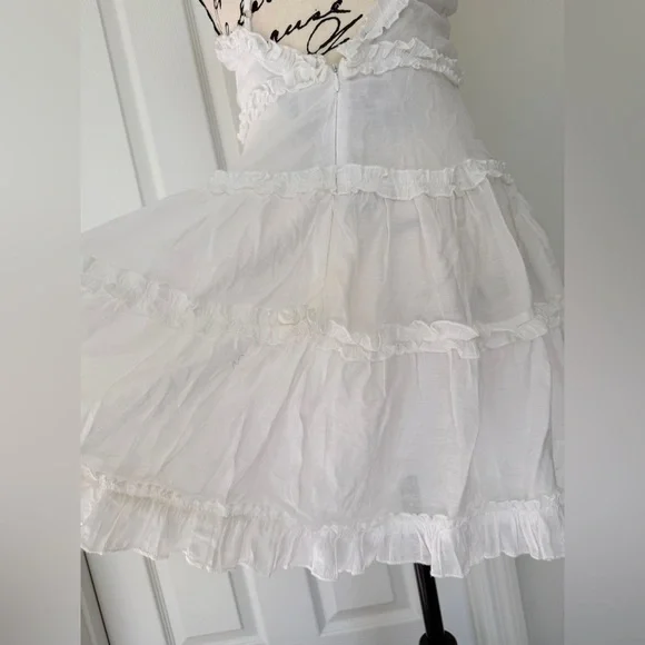Polly Drawing Swing Dress White Ruffles Plunge Babydoll Sz 6 Flowy Fairy Core - Picture 10 of 16
